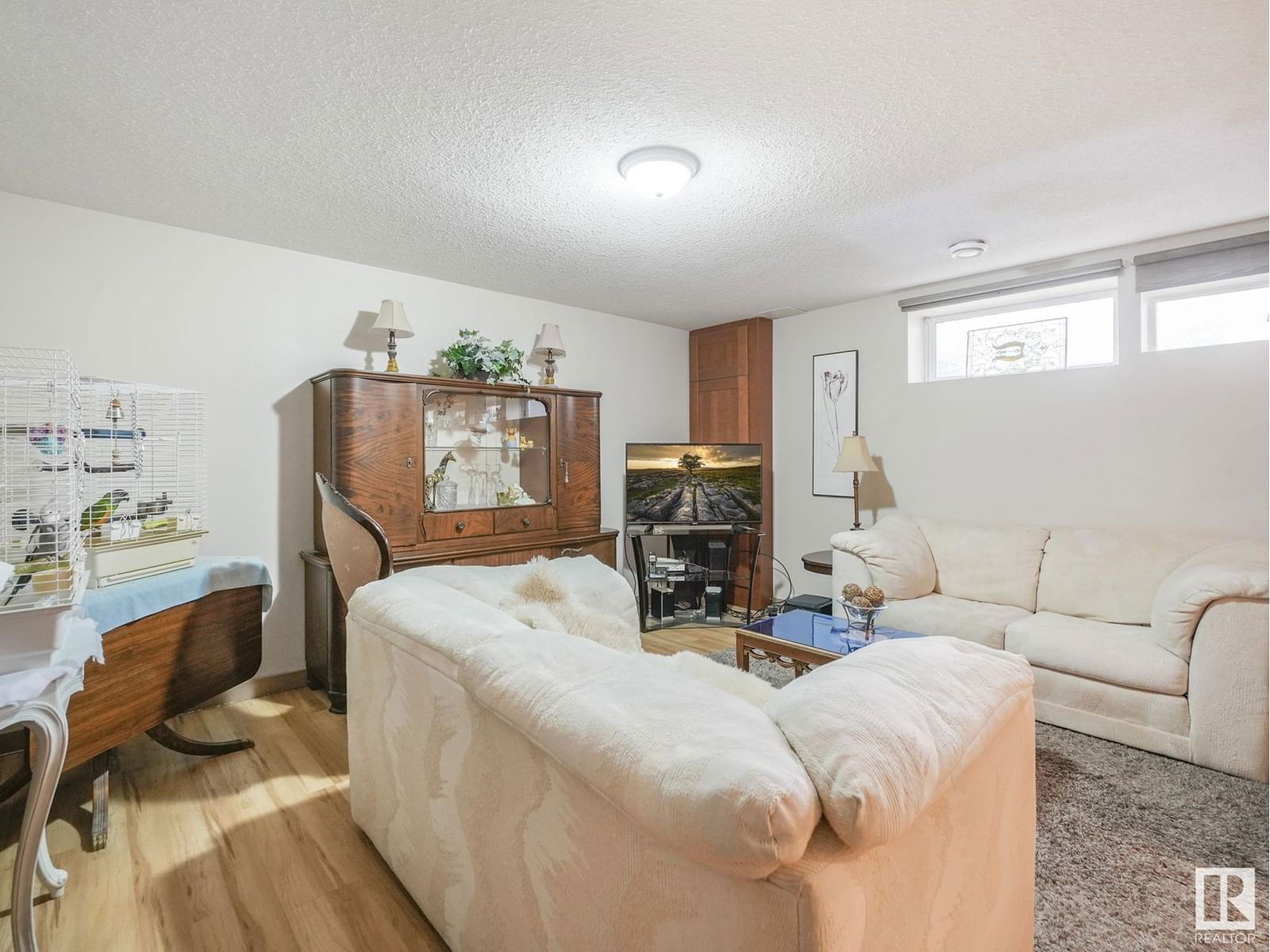 11443 105 ST Image 28
