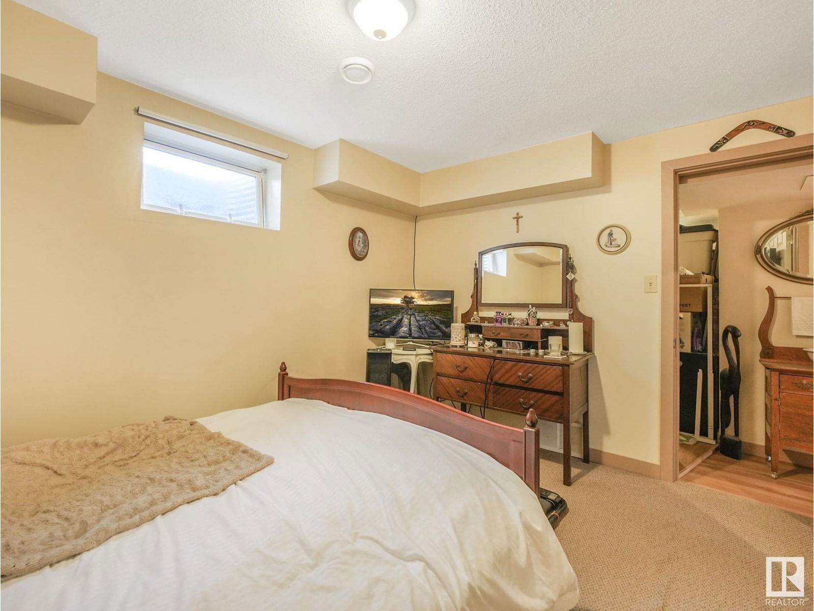 11443 105 ST Image 34