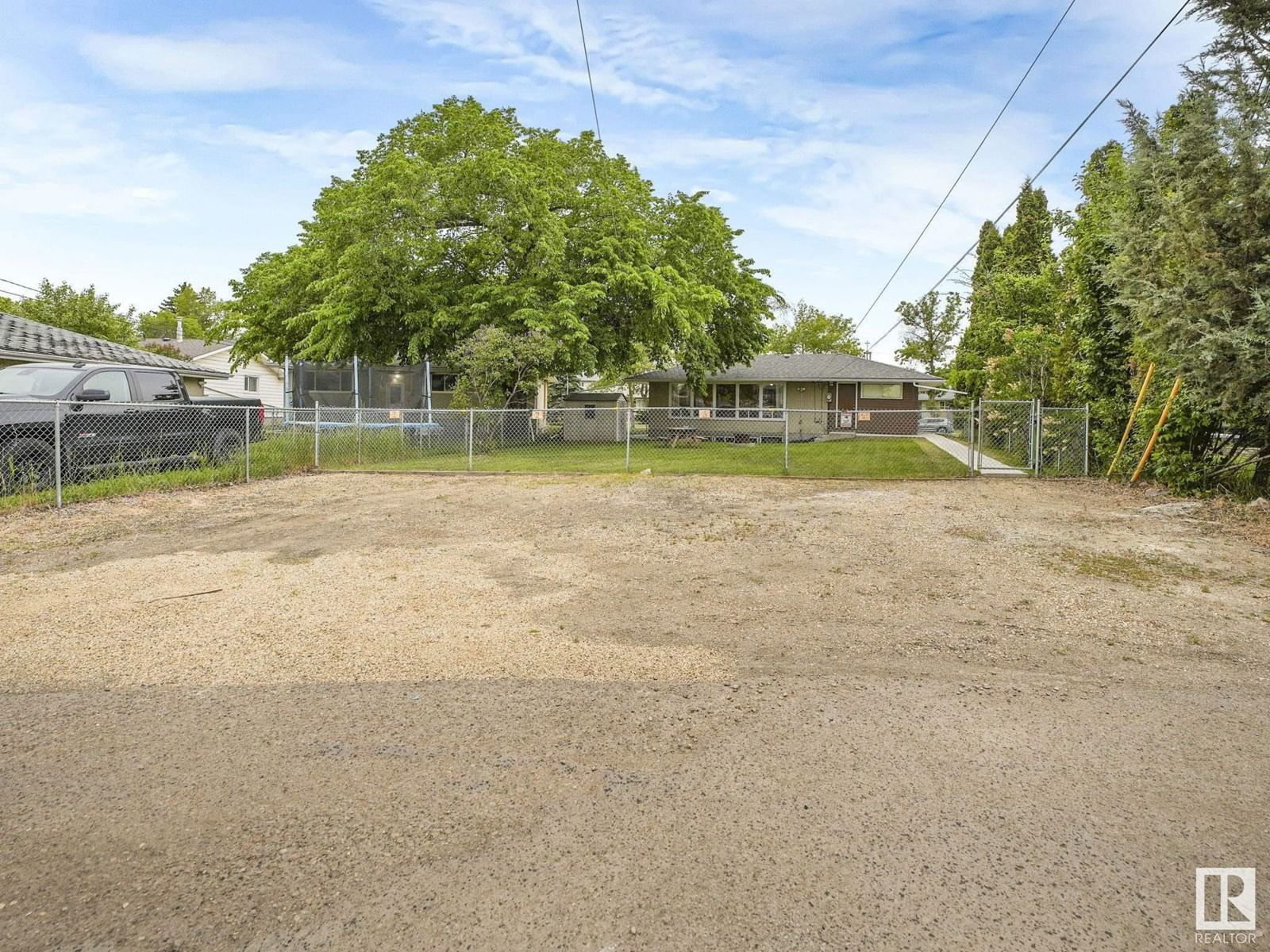 11443 105 ST Image 46