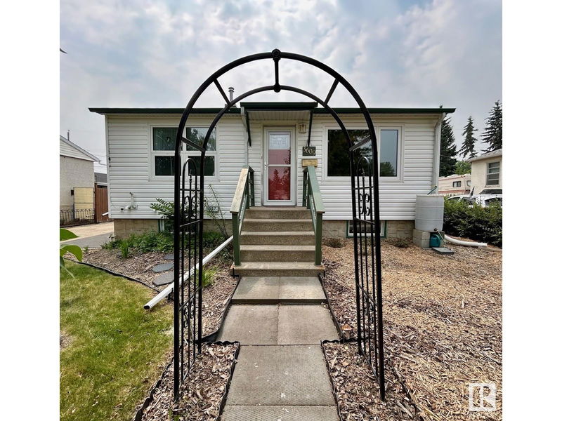 3609 109 Av Edmonton, Alberta