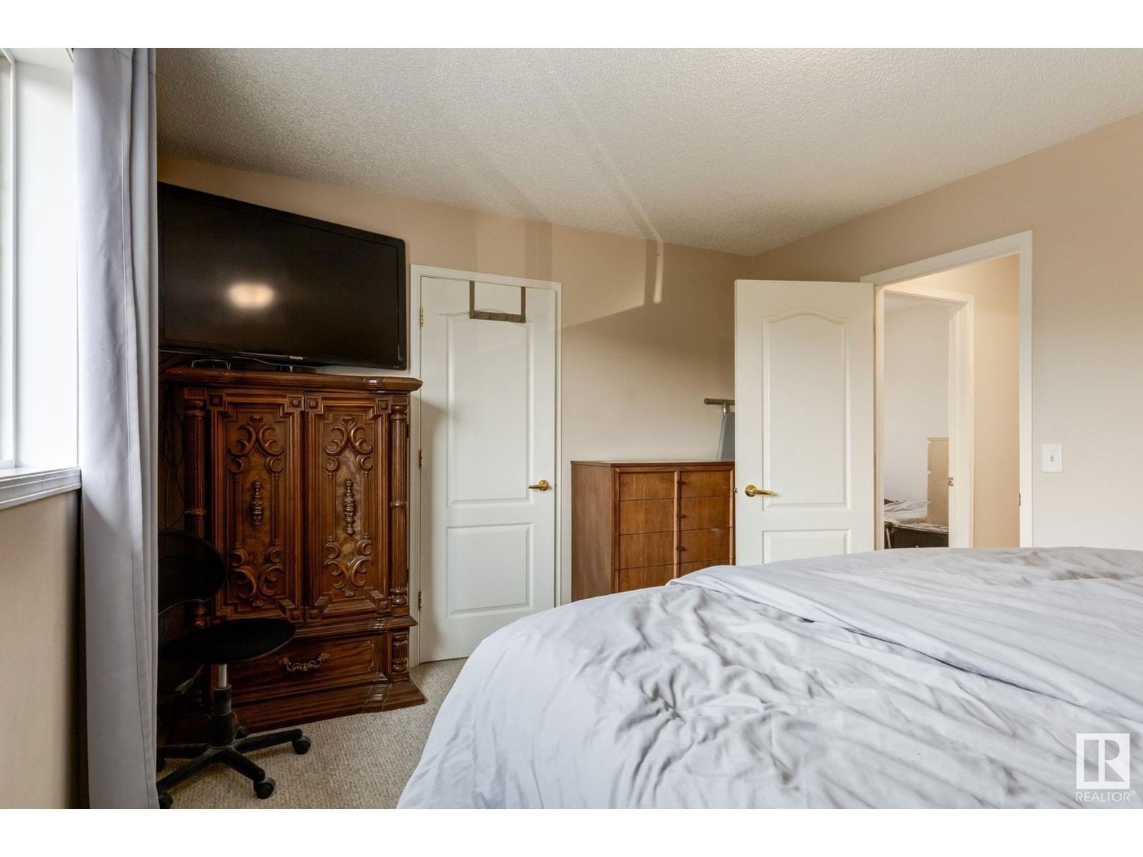 106 CAMPBELL RD Image 14