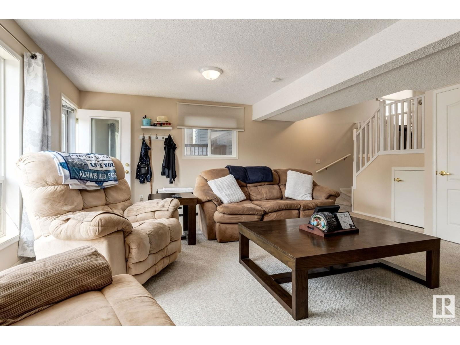 106 CAMPBELL RD Image 24