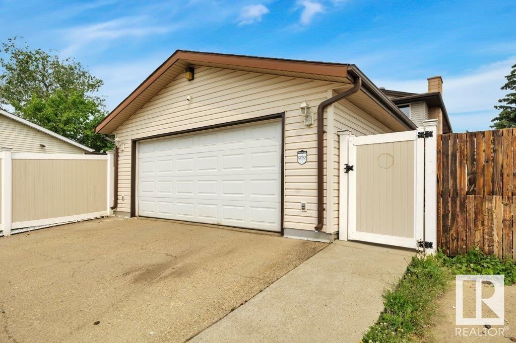 6031 37 AV Image 58