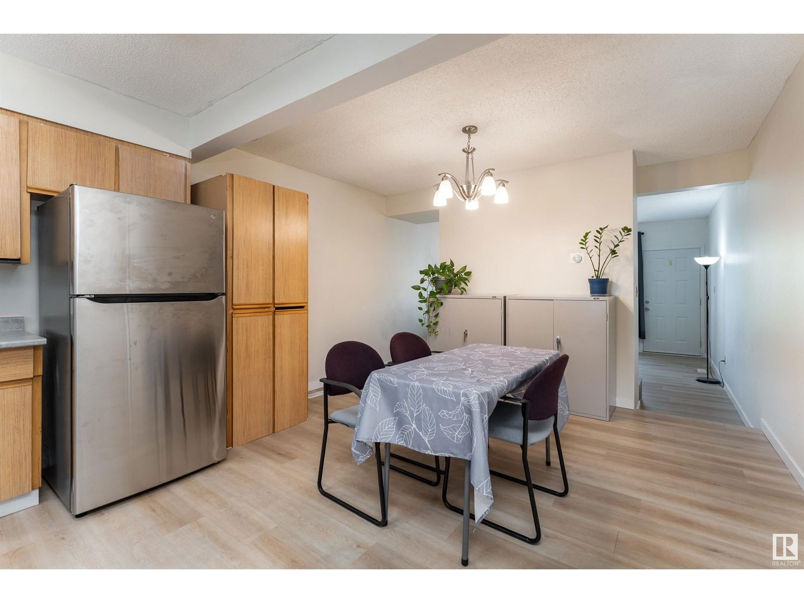 #78 - 7604 29 AV Image 1