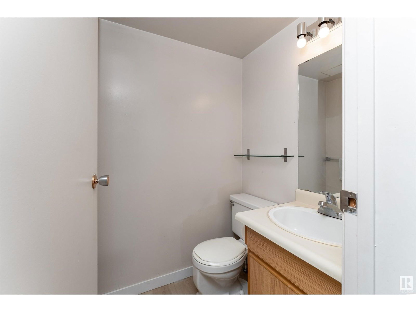 #78 - 7604 29 AV Image 12