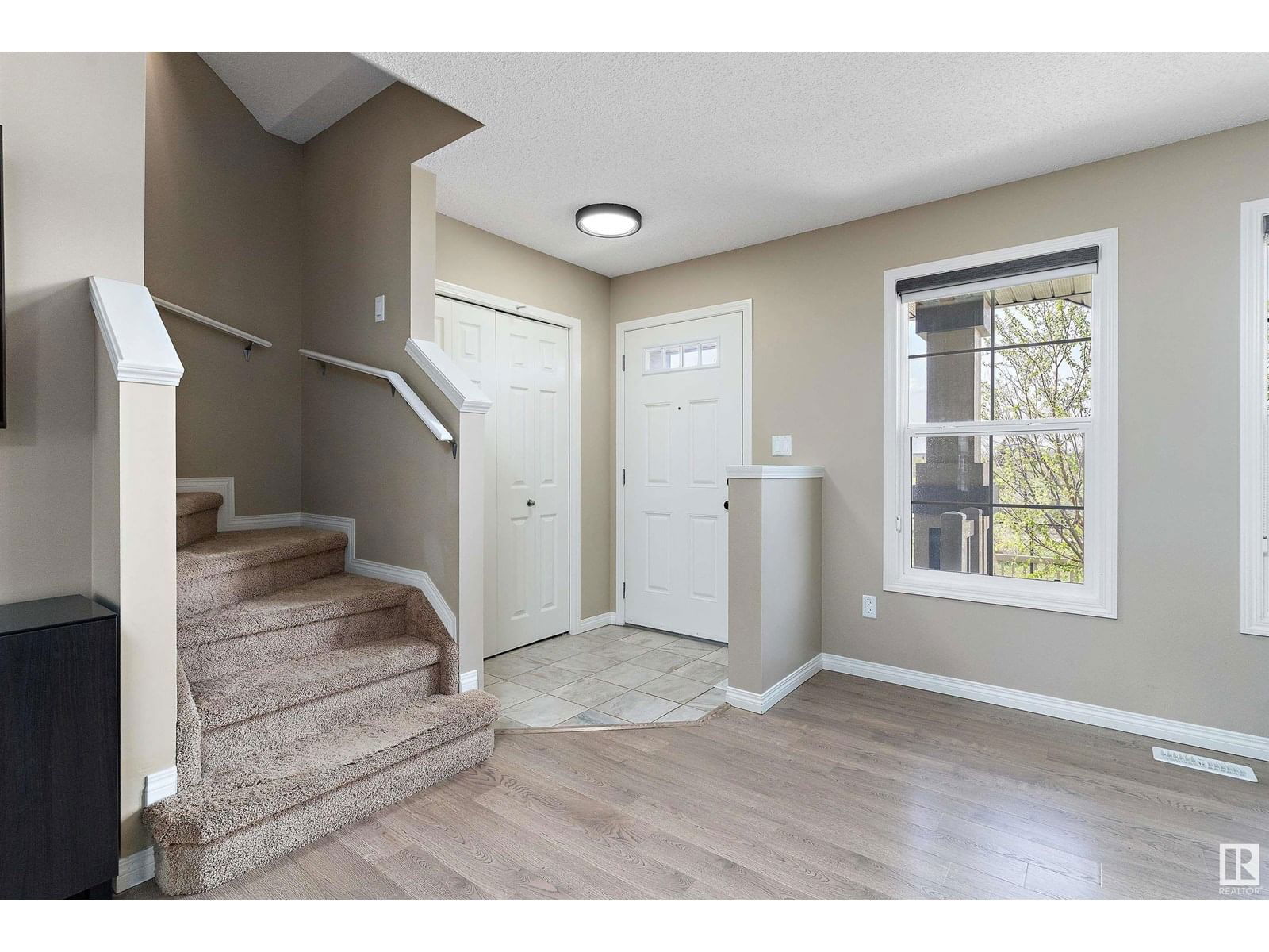 4029 ORCHARDS DR Image 12
