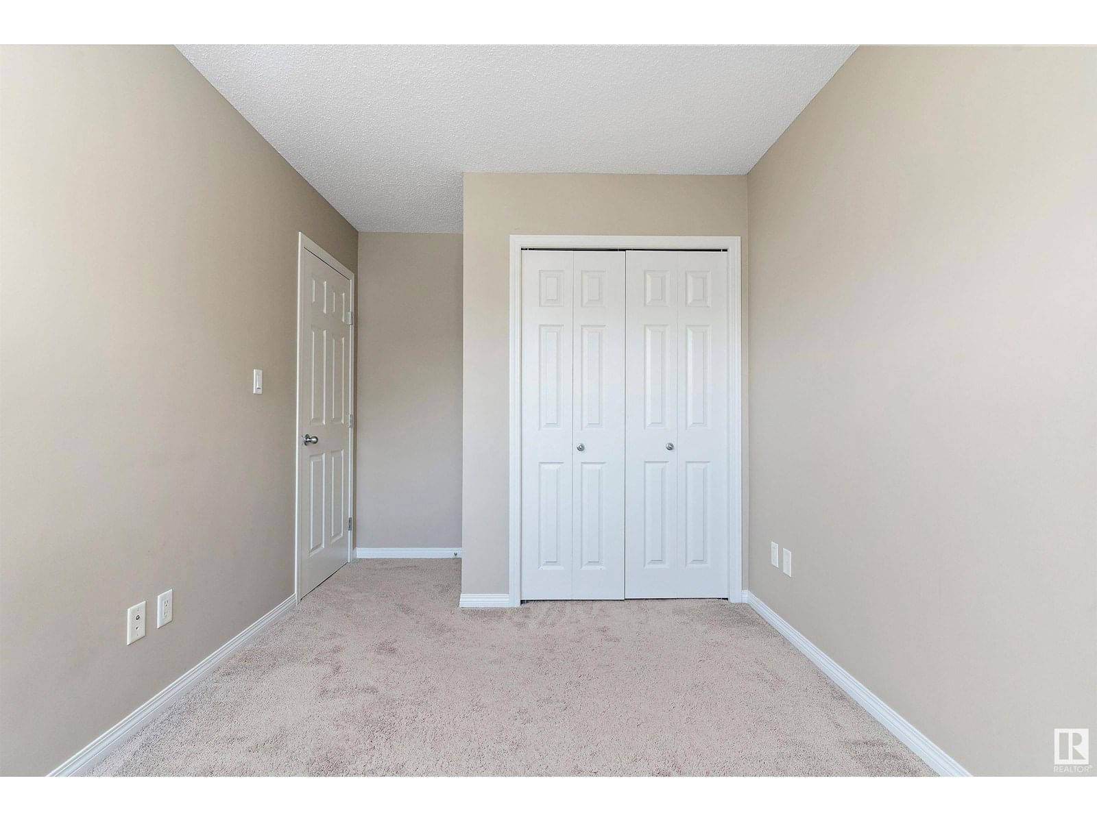 4029 ORCHARDS DR Image 28
