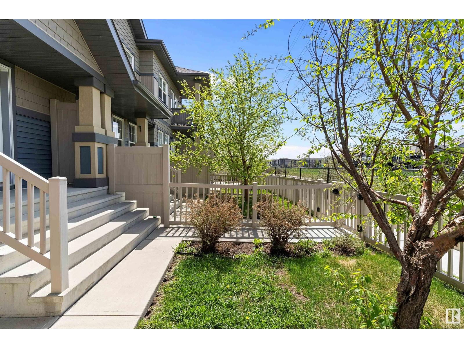 4029 ORCHARDS DR Image 9