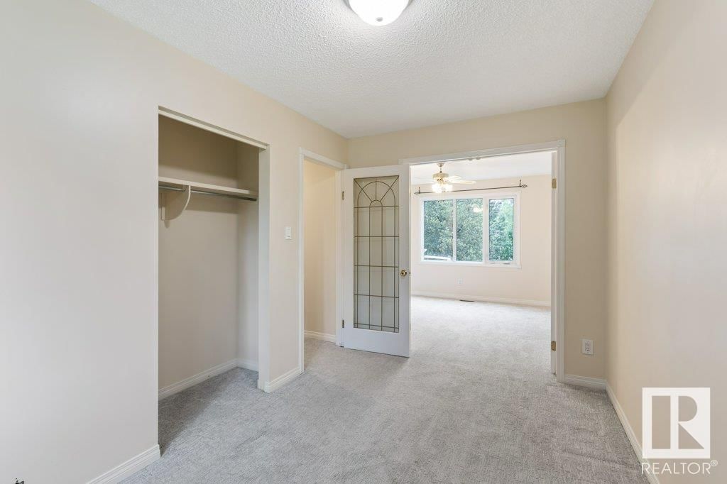 24 LUCERNE CR Image 19