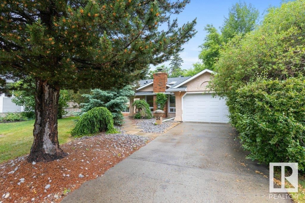 24 LUCERNE CR Image 3