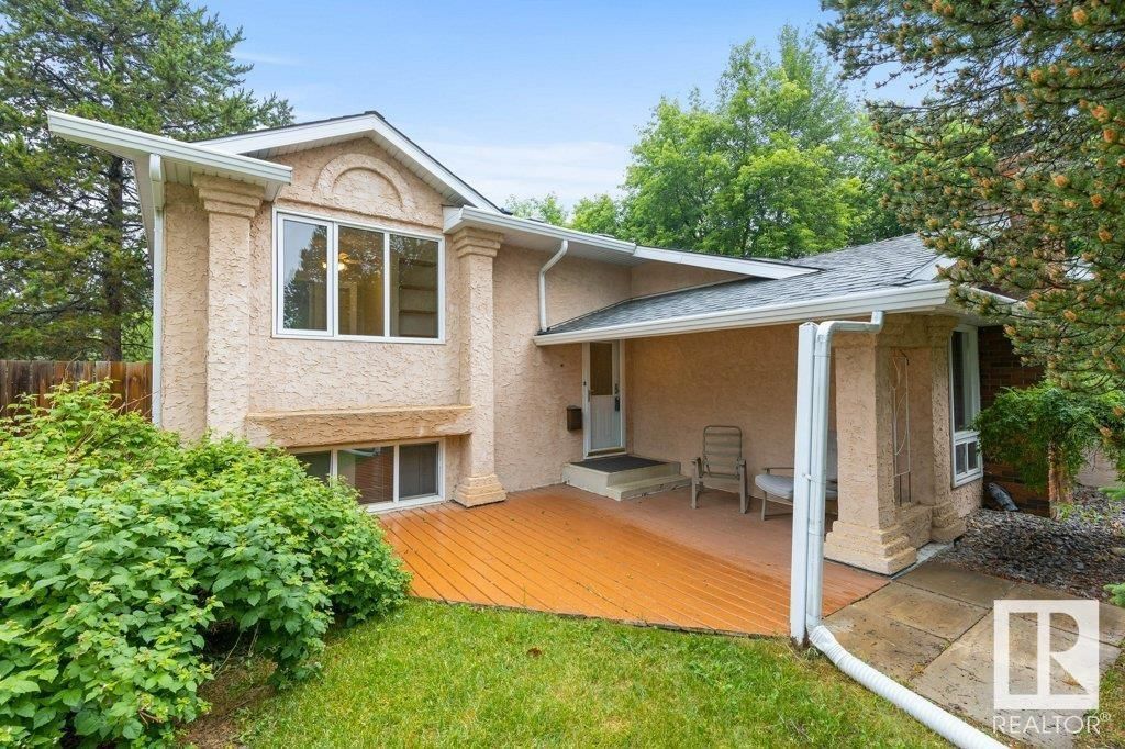 24 LUCERNE CR Image 4