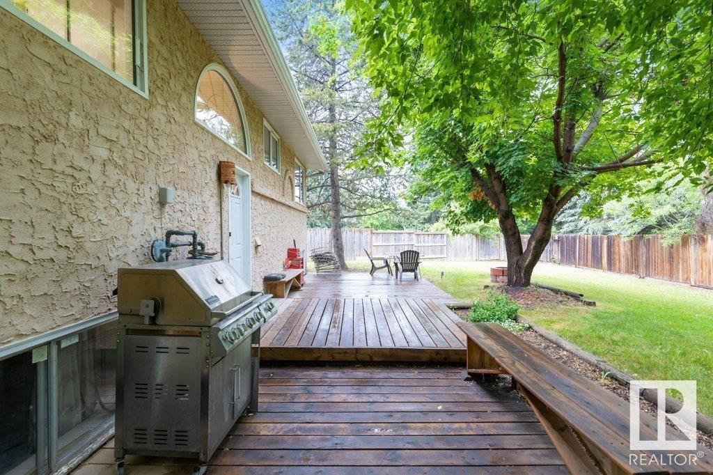 24 LUCERNE CR Image 48