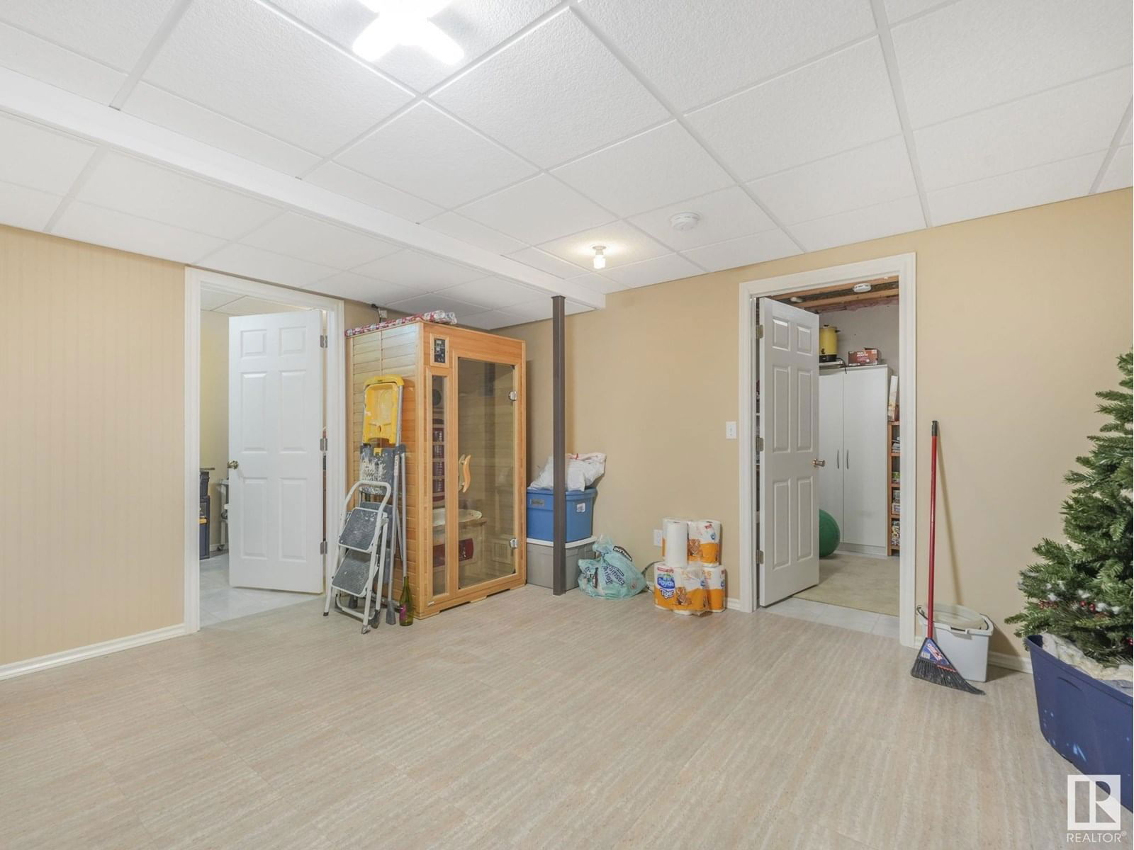 20545 92A AV Image 51