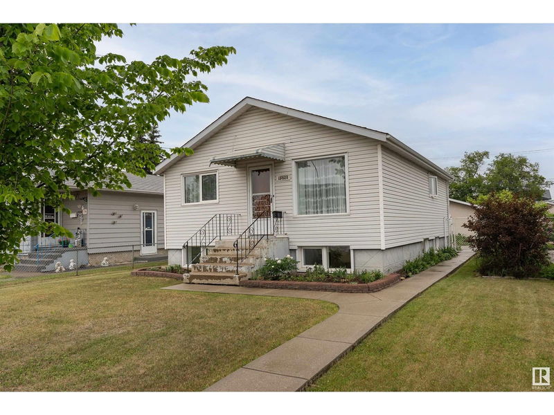 15820 100 Av Nw Edmonton, Alberta