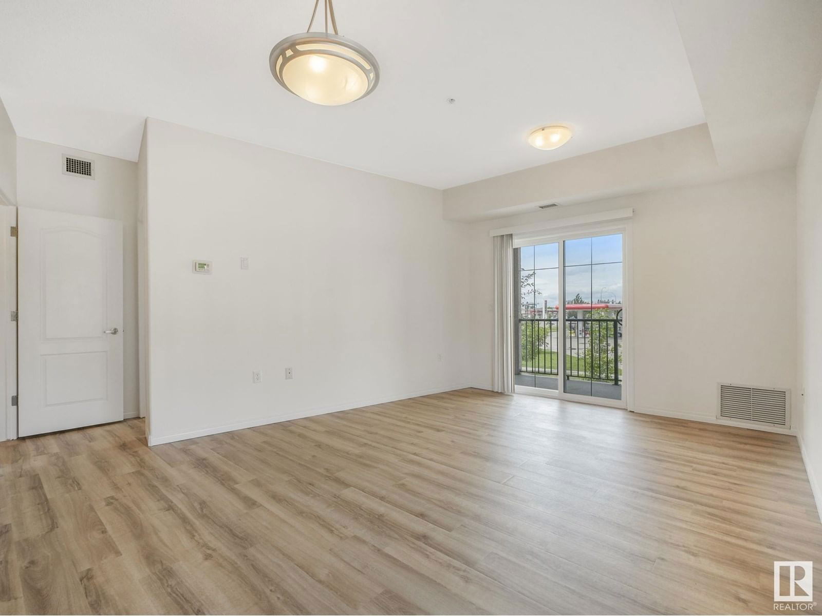 #209 - 105 WEST HAVEN DR Image 13