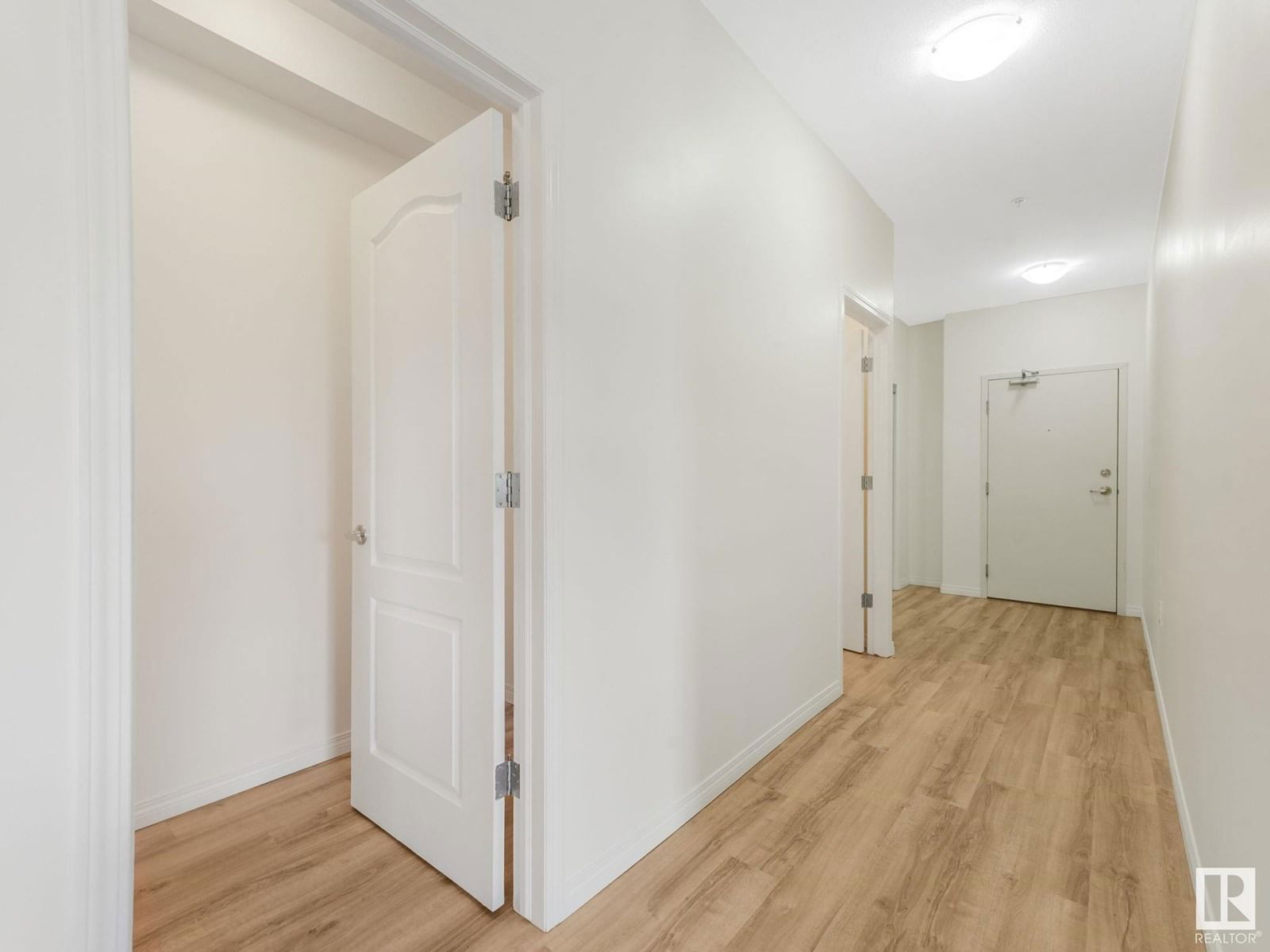 #209 - 105 WEST HAVEN DR Image 4