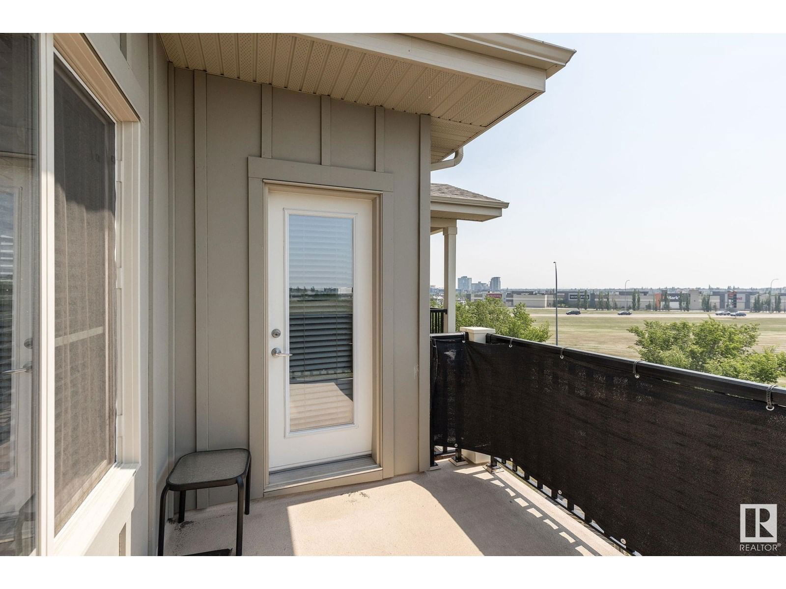 #409 - 3715 WHITELAW LN Image 16