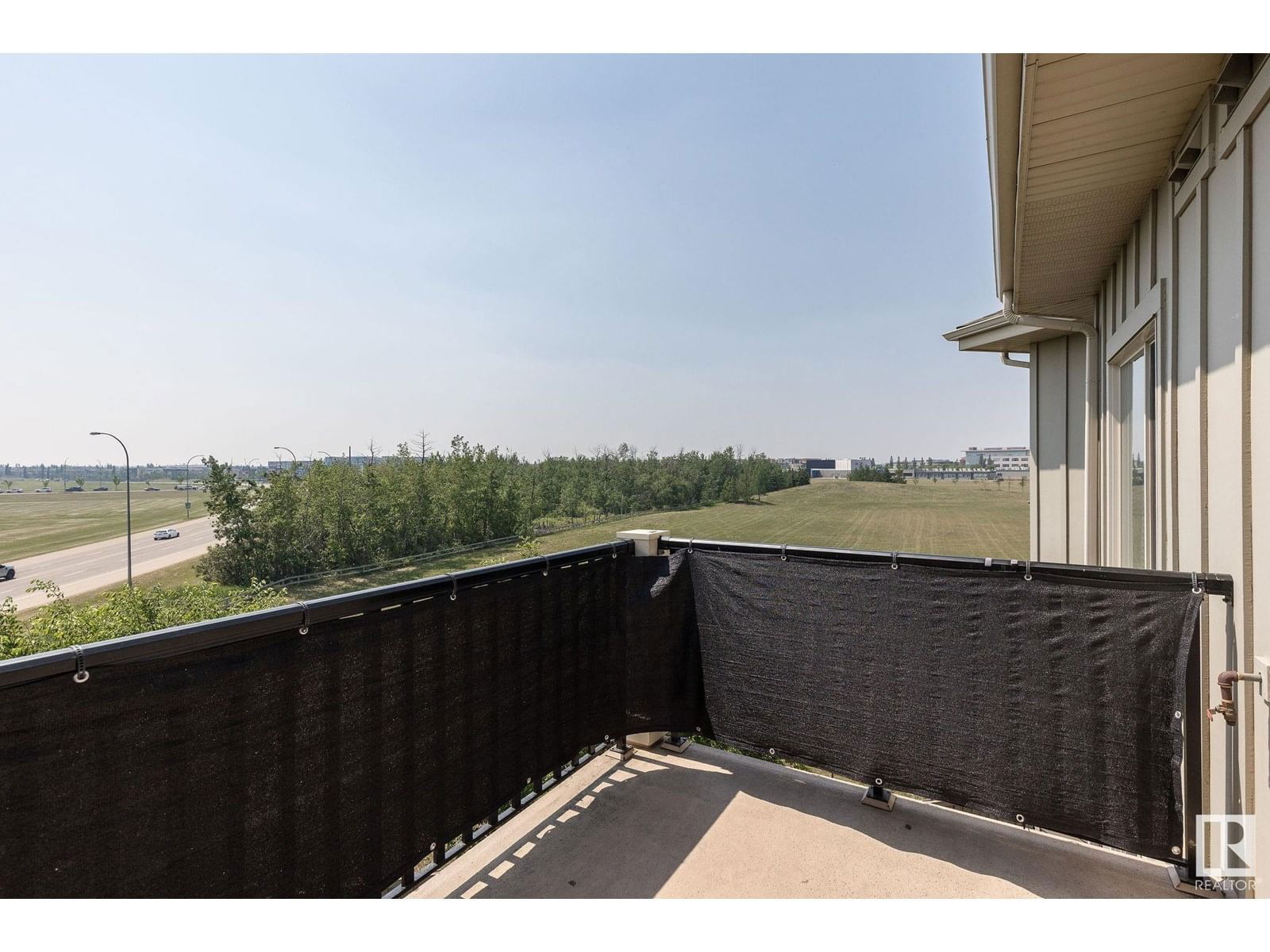 #409 - 3715 WHITELAW LN Image 18