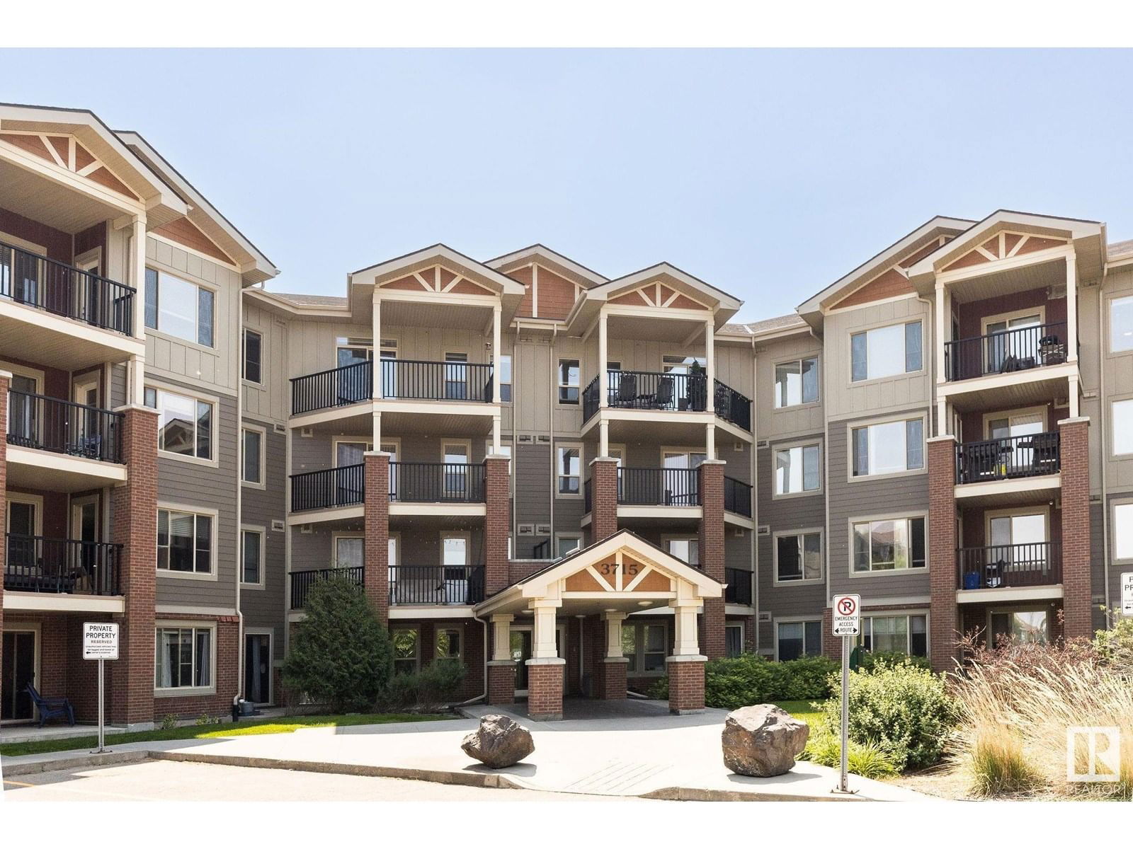 #409 - 3715 WHITELAW LN Image 2