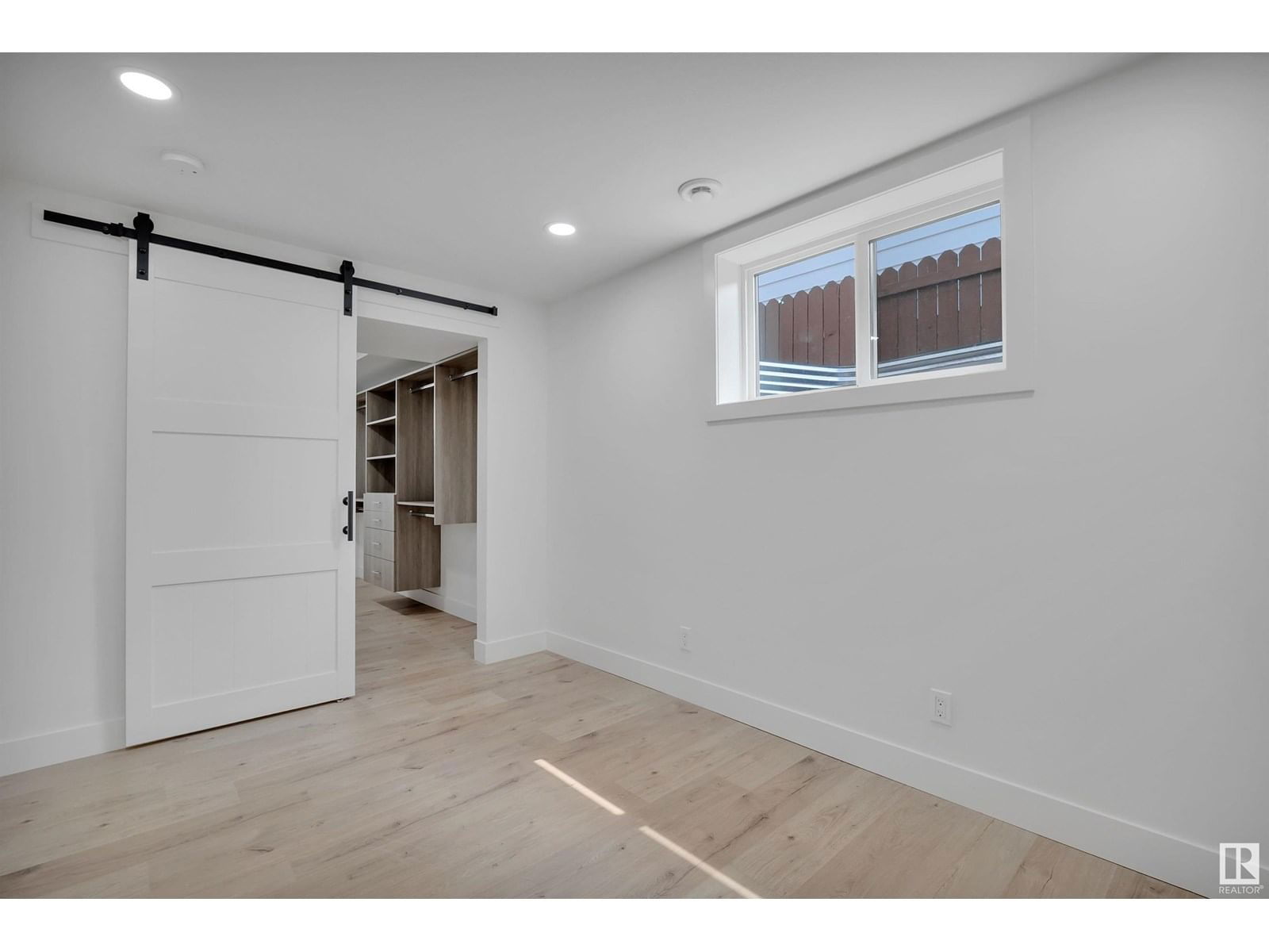 NW - 13515 67 ST Image 35