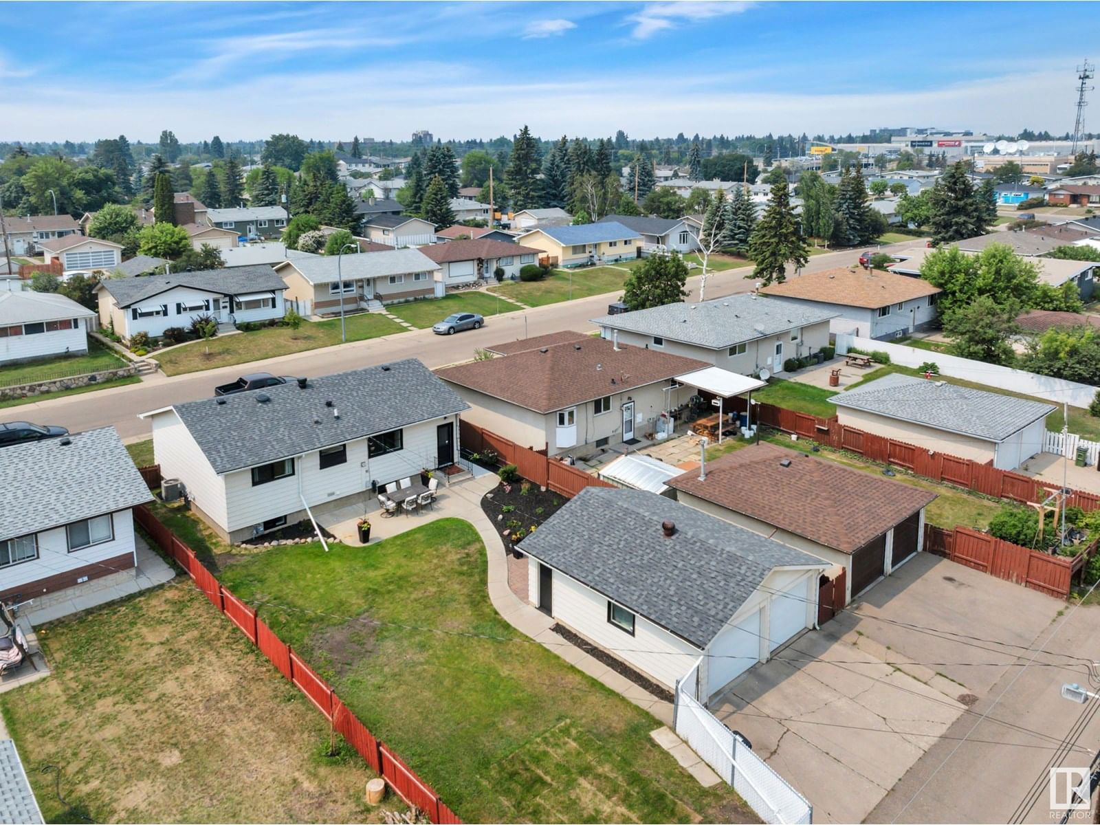 NW - 13515 67 ST Image 56