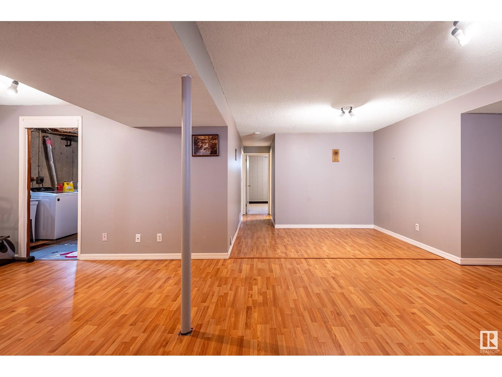 NW - 8803 160 ST Image 34