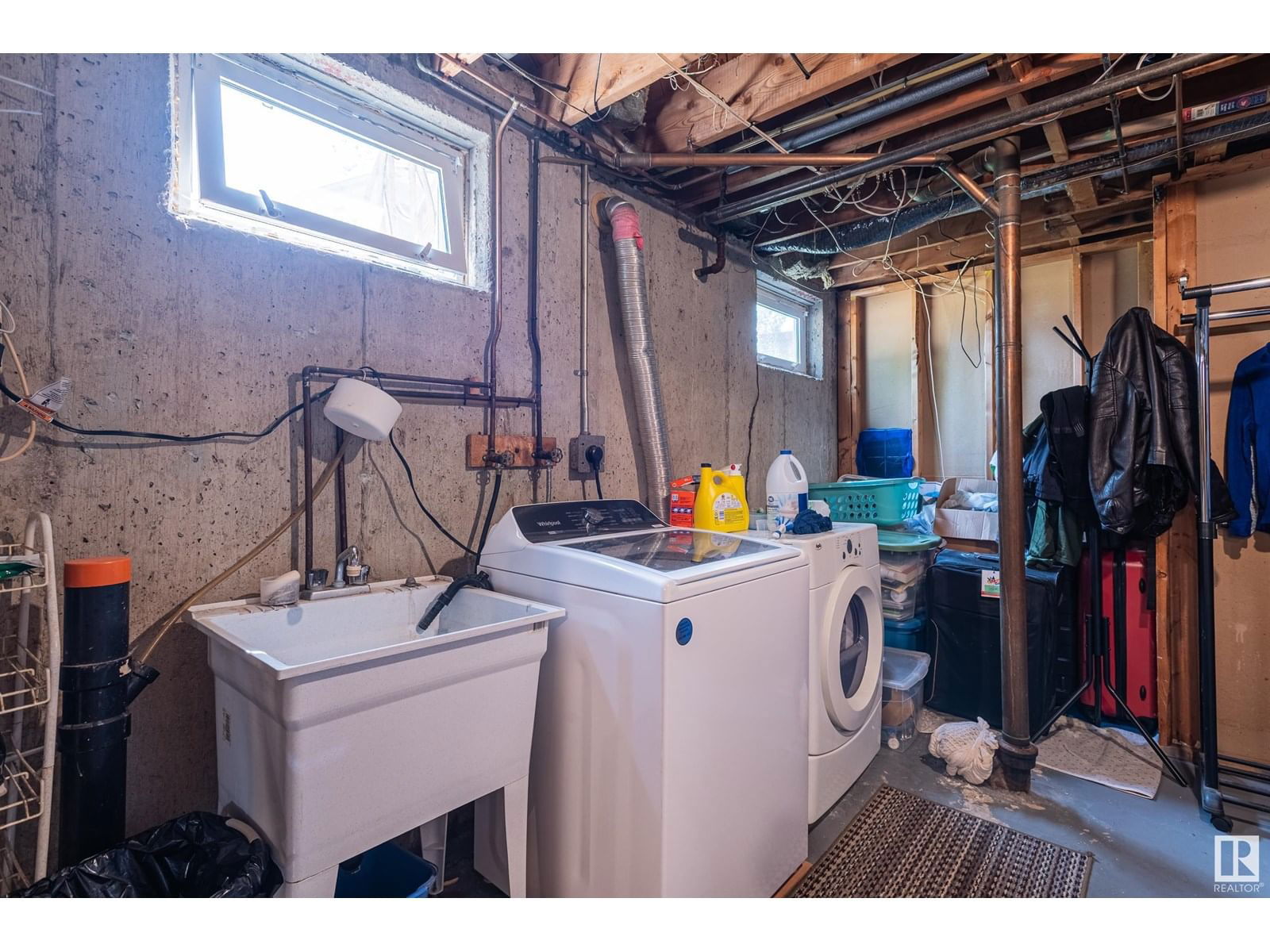 NW - 8803 160 ST Image 40