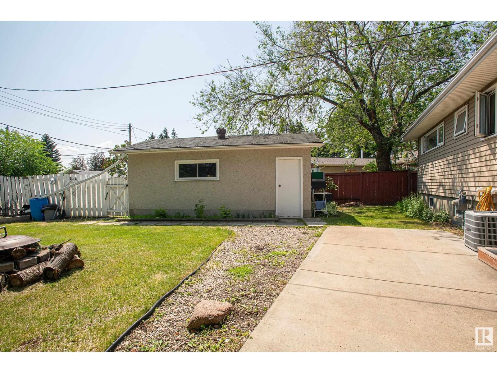 NW - 8803 160 ST Image 47