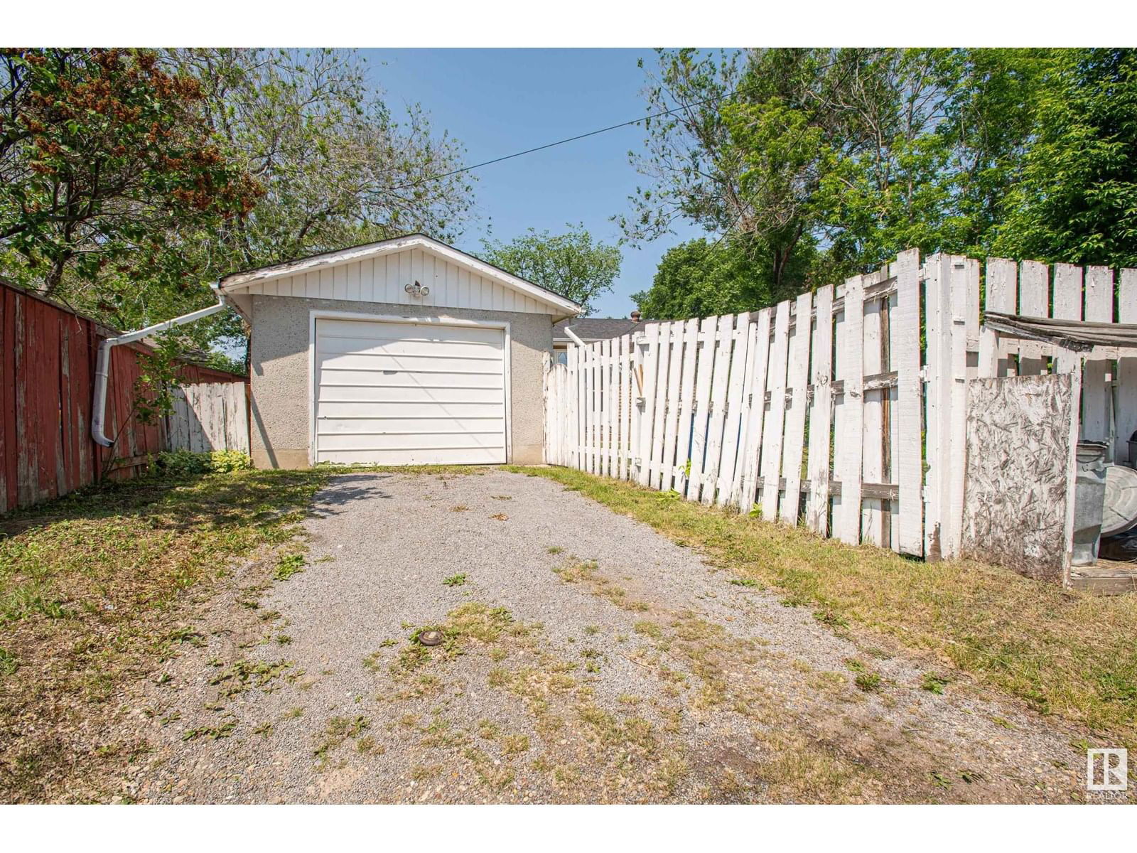 NW - 8803 160 ST Image 52