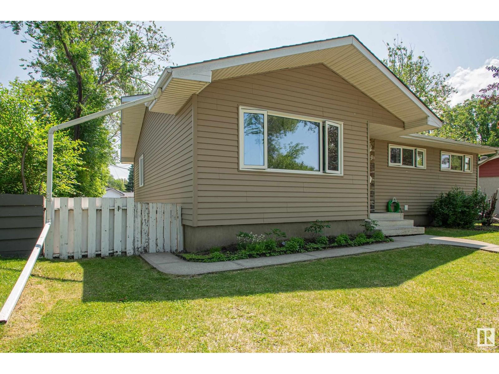 NW - 8803 160 ST Image 54