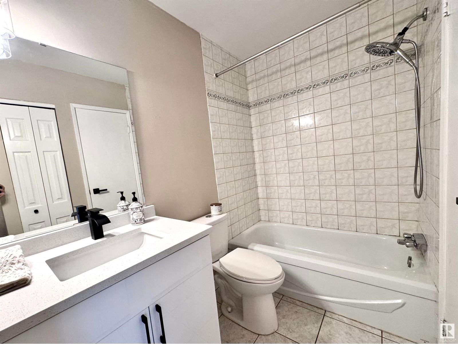 #6 - 2204 118 ST Image 15