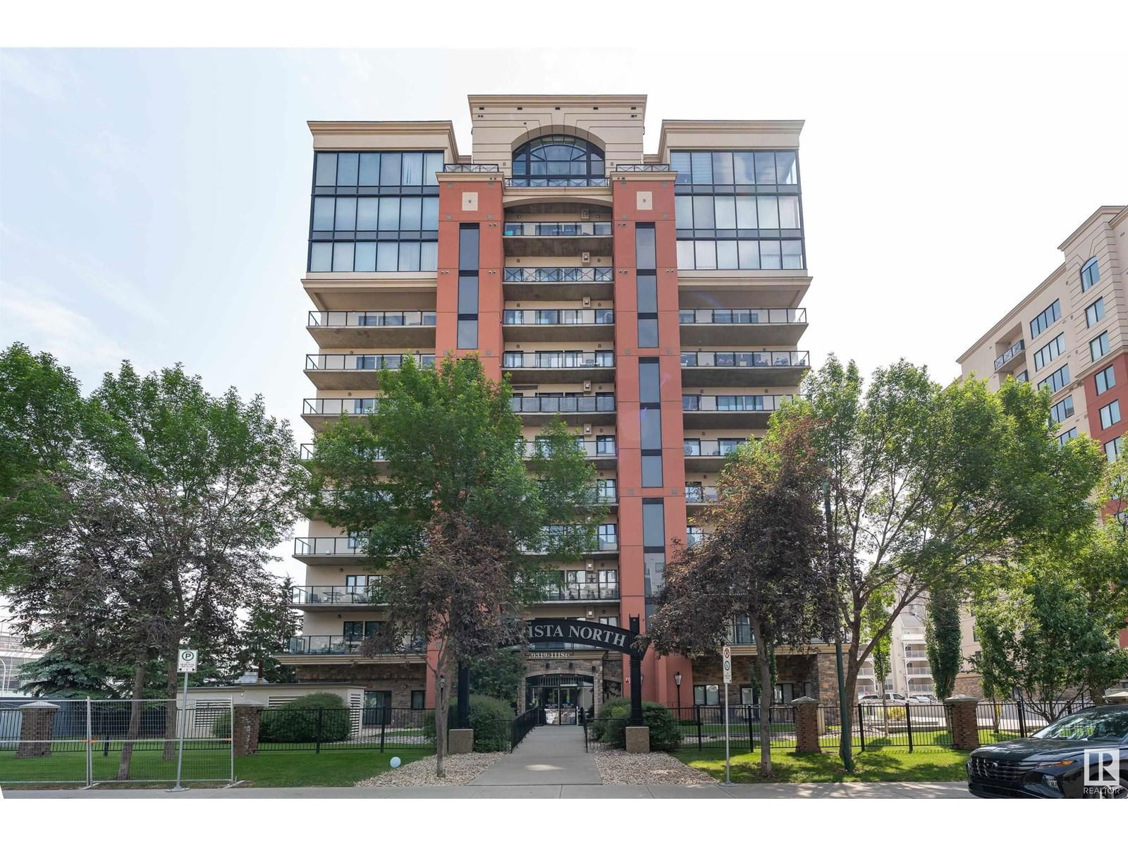 10319 - 903 111 ST NW Image 1