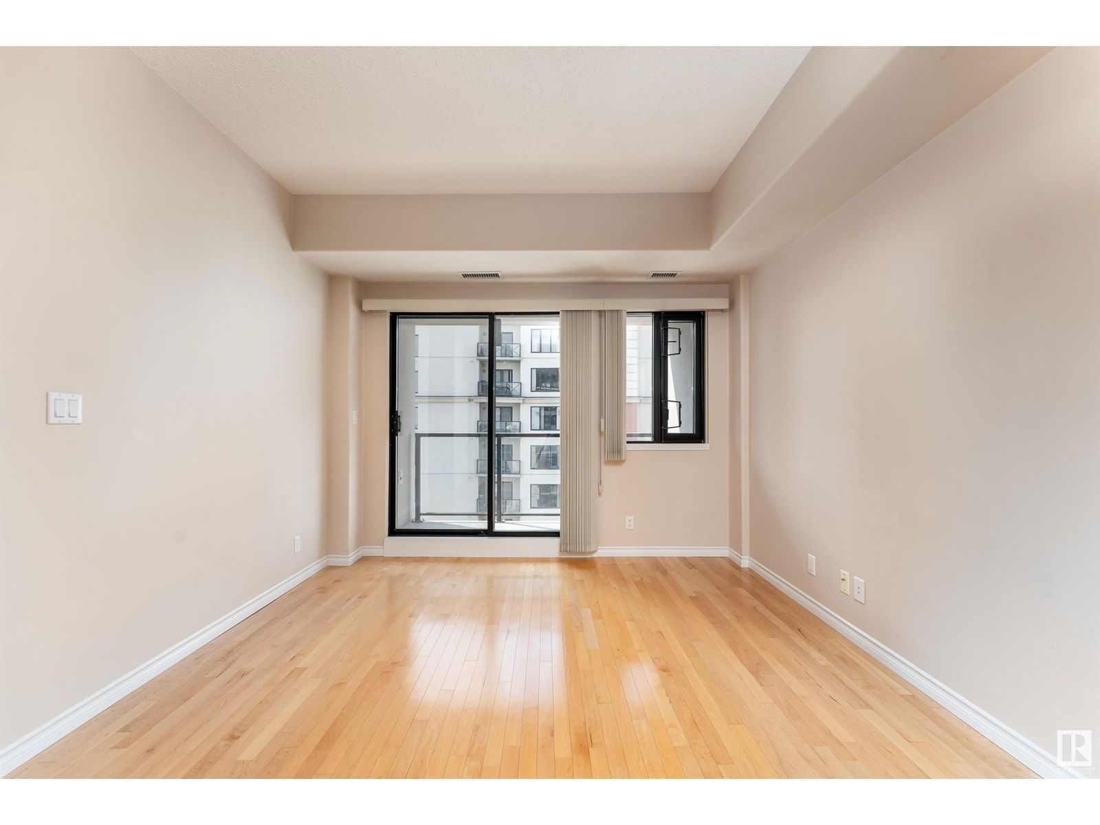 10319 - 903 111 ST NW Image 14