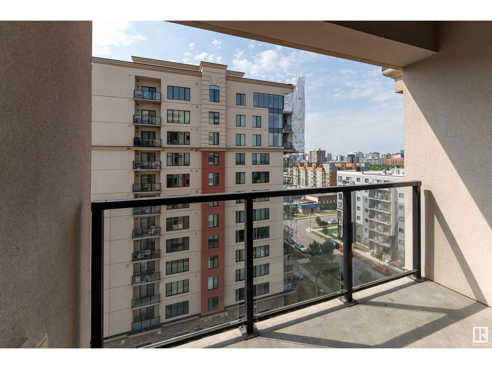10319 - 903 111 ST NW Image 24