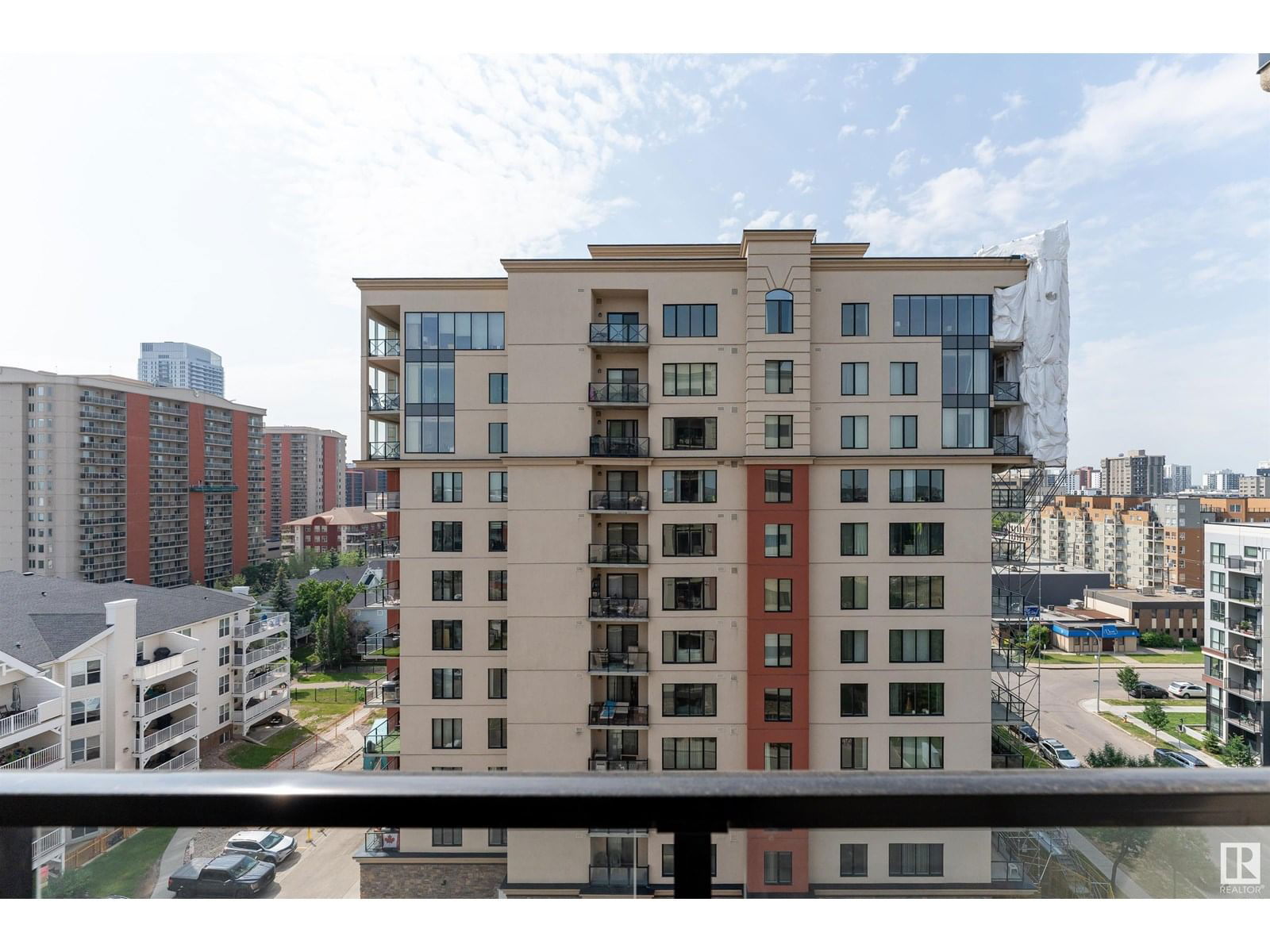 10319 - 903 111 ST NW Image 25