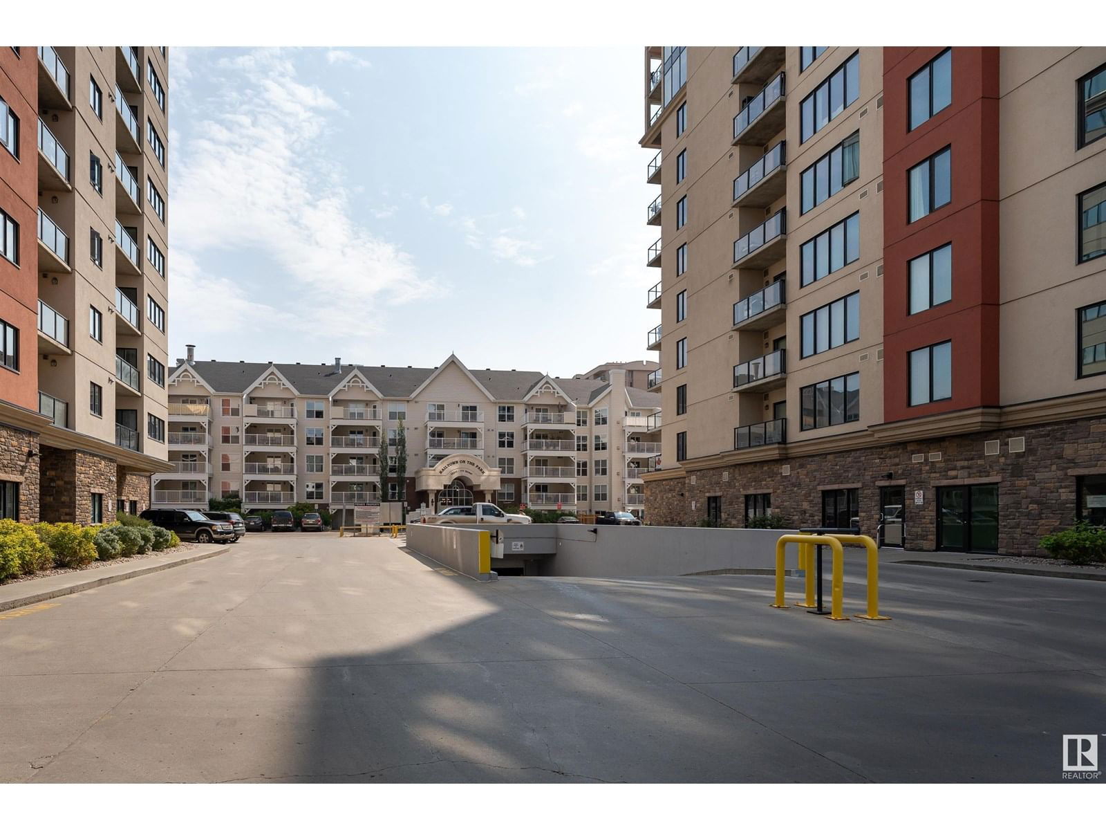10319 - 903 111 ST NW Image 29