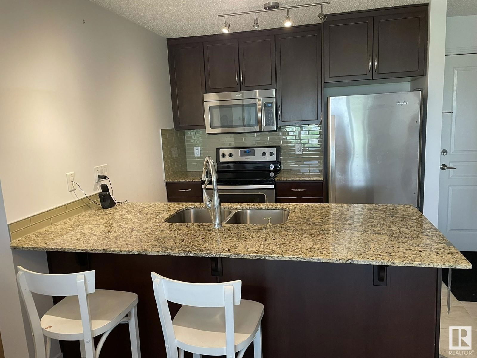 207 - 7021 SOUTH TERWILLEGAR DR Image 17