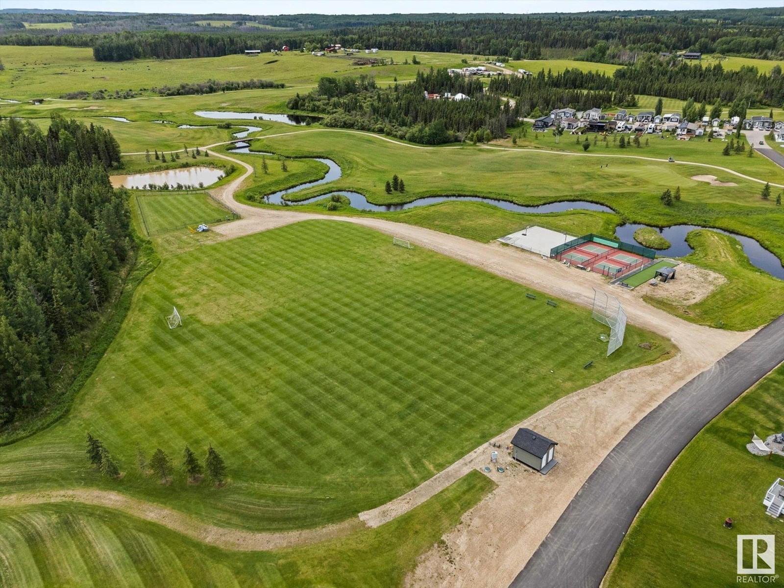 183 53126 RGE ROAD 70 Image 12