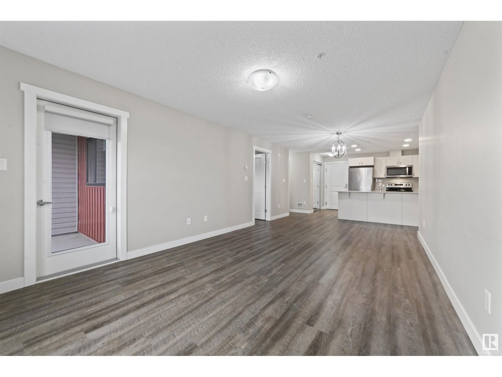 310 - 1506 TAMARACK BV Image 10