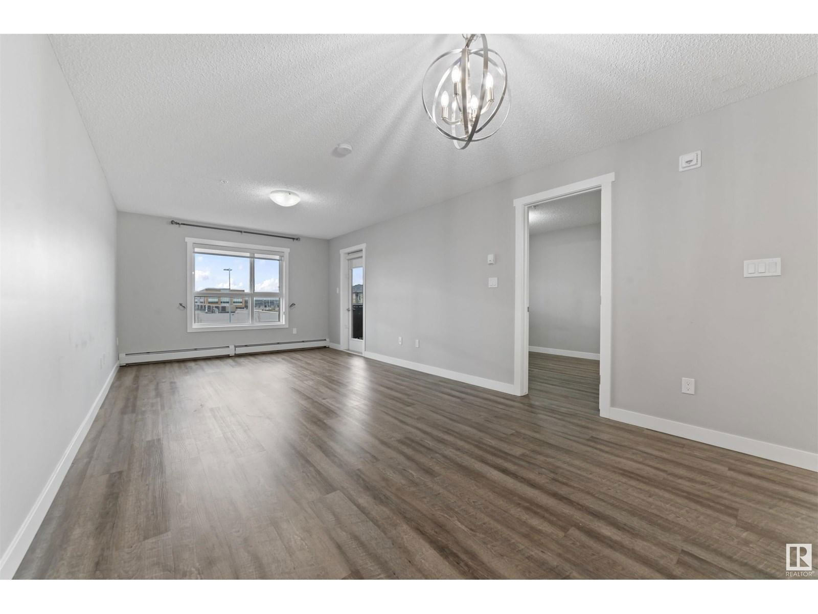 310 - 1506 TAMARACK BV Image 29