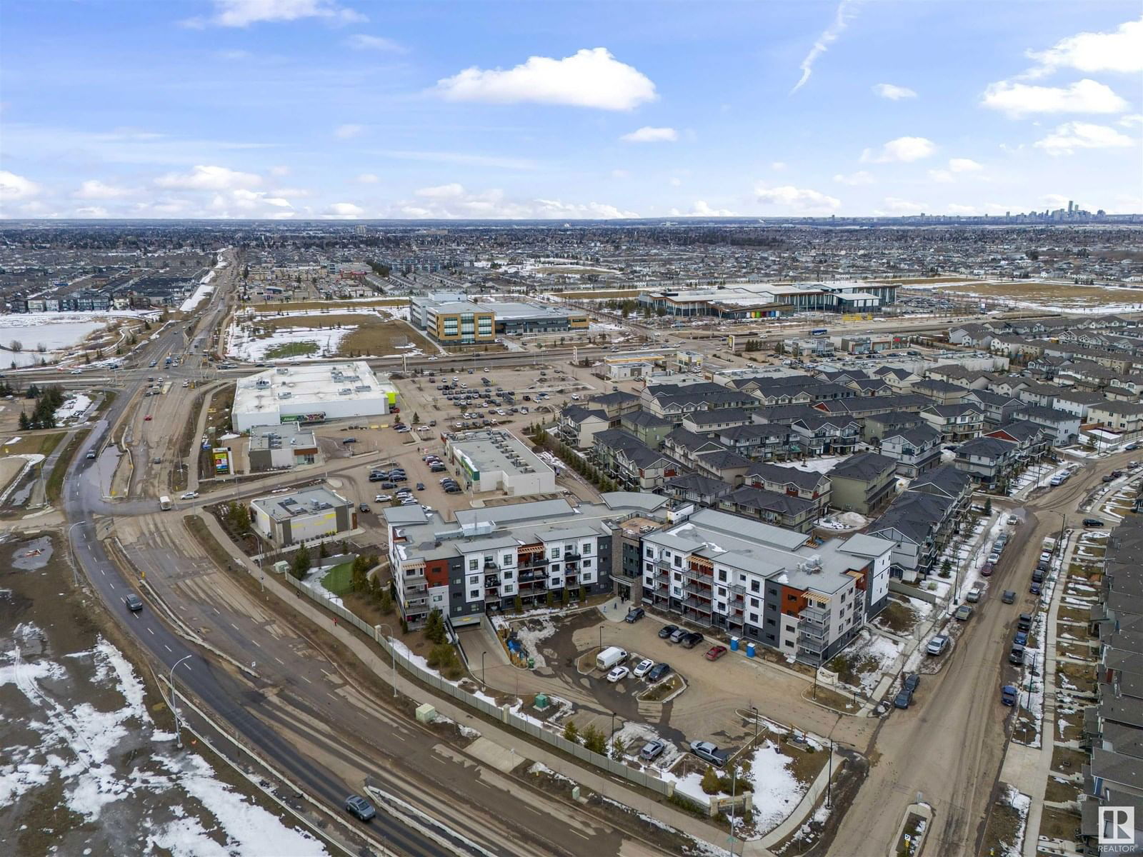 310 - 1506 TAMARACK BV Image 31