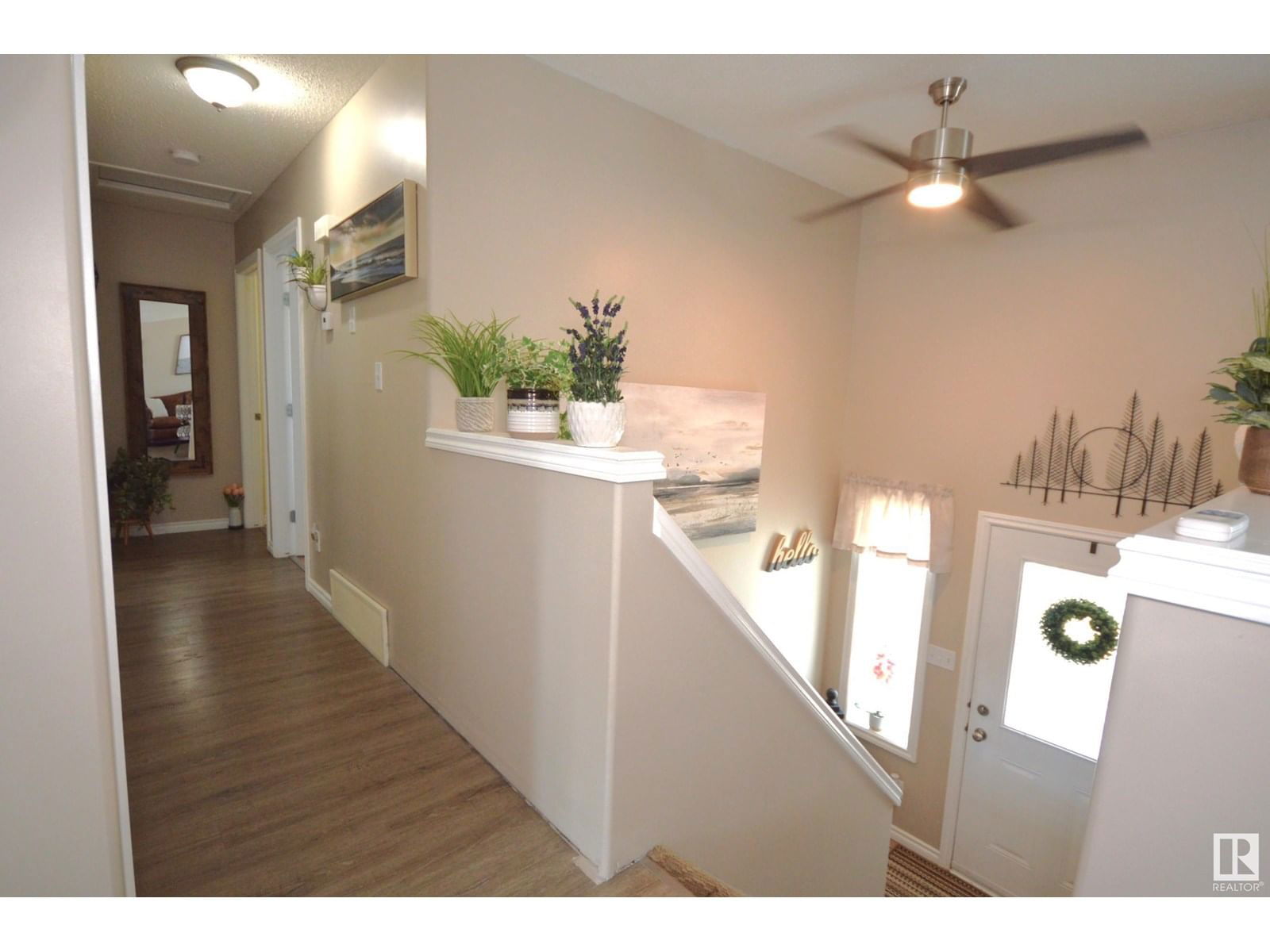 4716 39 ST Image 16