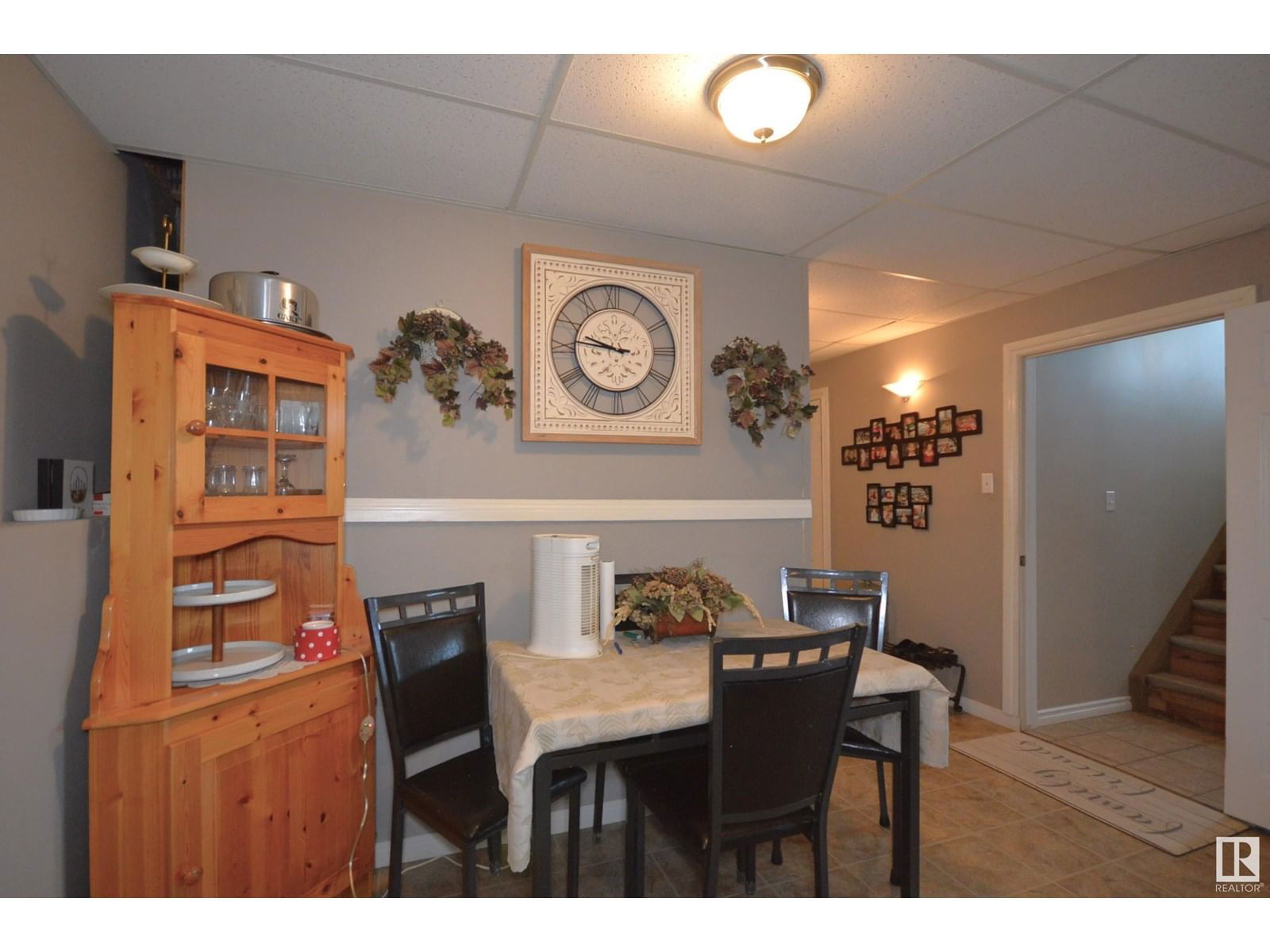4716 39 ST Image 35
