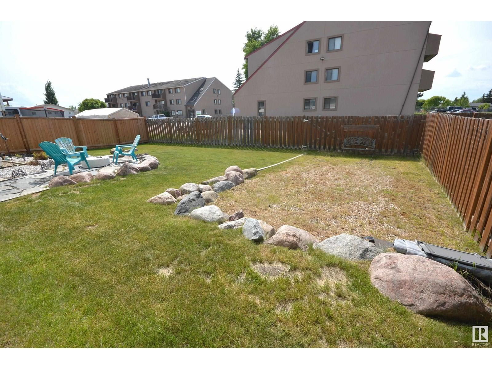 4716 39 ST Image 48