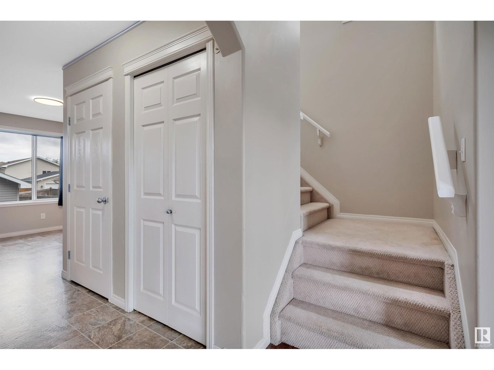 4611 160 AV Image 23