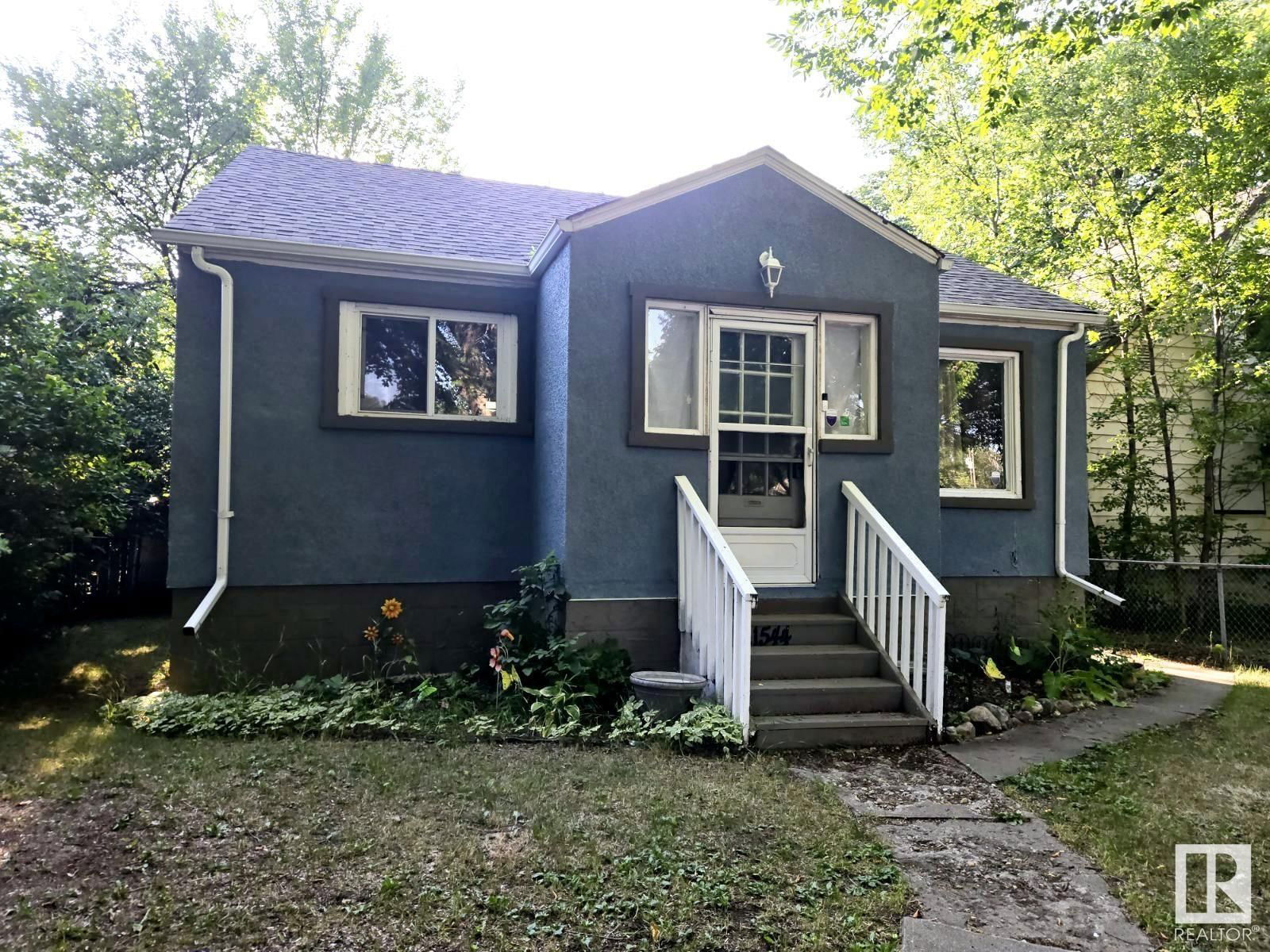 11544 88 ST Image 1