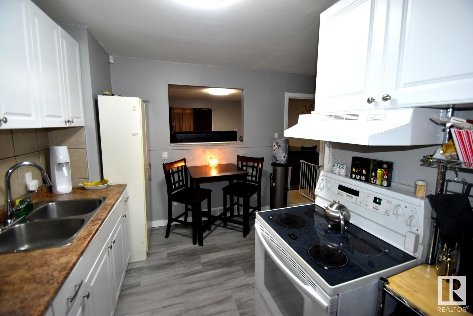 11544 88 ST Image 10