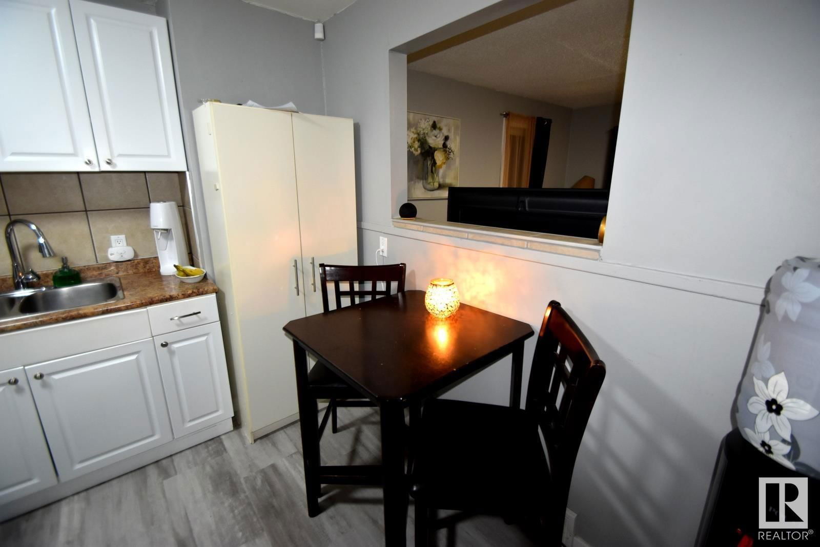 11544 88 ST Image 11
