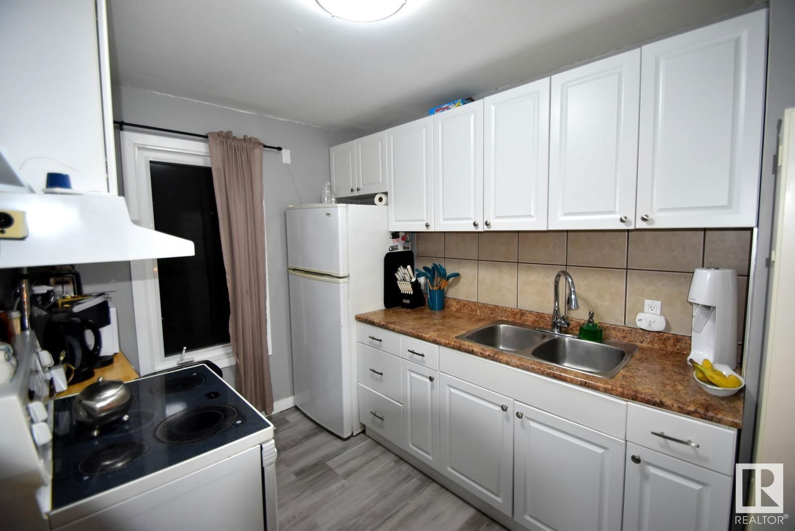 11544 88 ST Image 9
