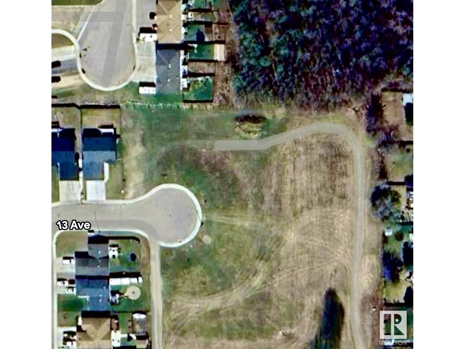 1302 13 AV, Cold Lake, Alberta T9M 2E1